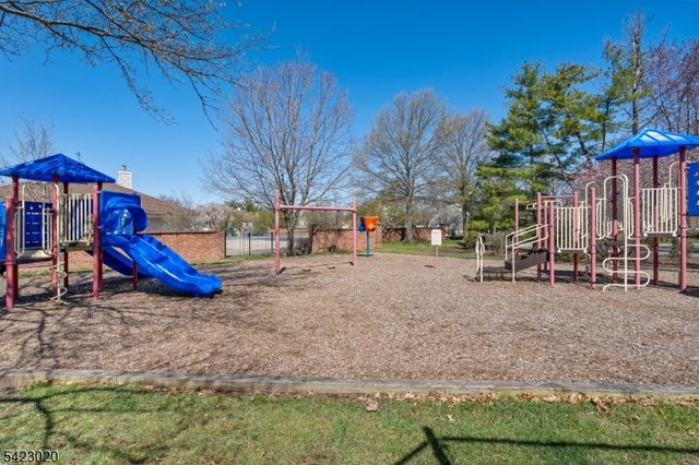 25 Chelsea Ct 25, Franklin Twp., NJ 08823