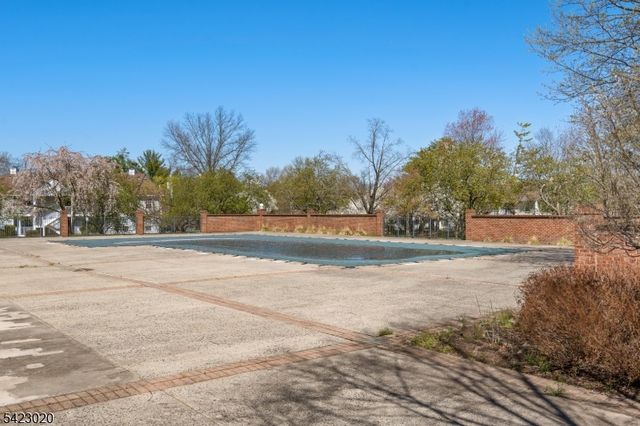 25 Chelsea Ct 25, Franklin Twp., NJ 08823