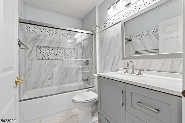 25 Chelsea Ct 25, Franklin Twp., NJ 08823