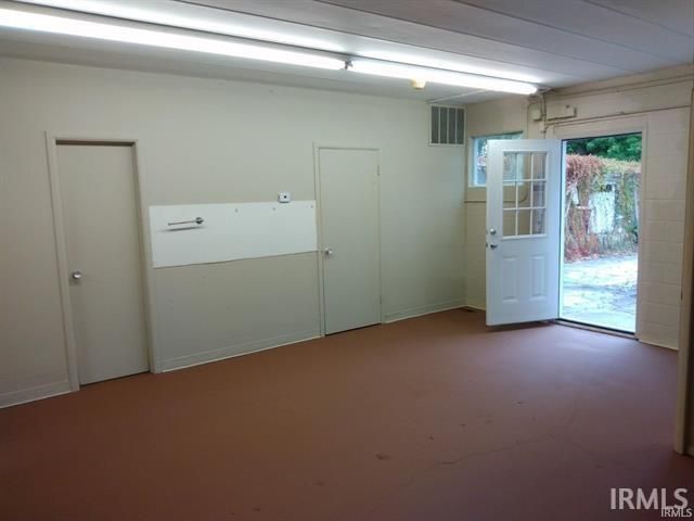 1153 W Main Street, Fort Wayne, IN 46802