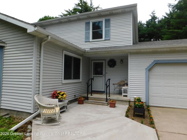 974 W Dansville Road, Mason, MI 48854