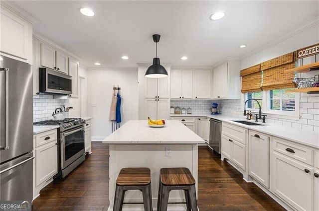 935 Wordsworth Drive, Roswell, GA 30075