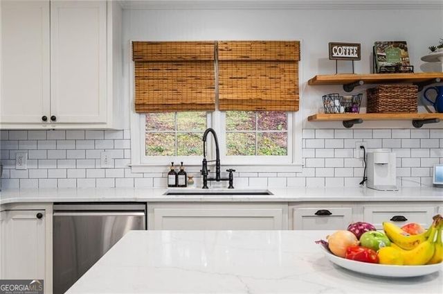 935 Wordsworth Drive, Roswell, GA 30075