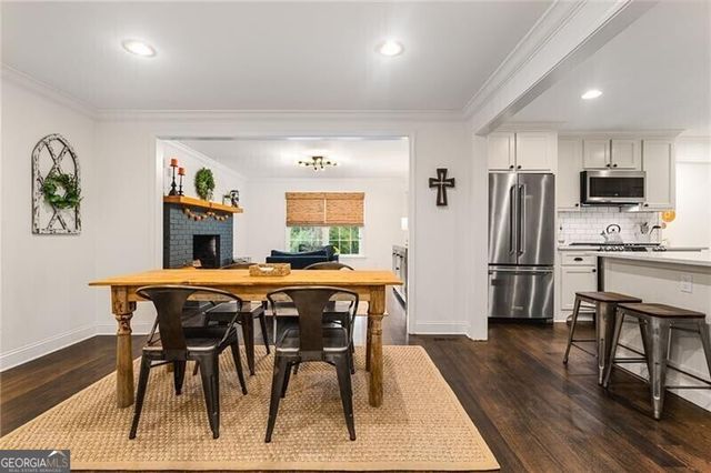 935 Wordsworth Drive, Roswell, GA 30075