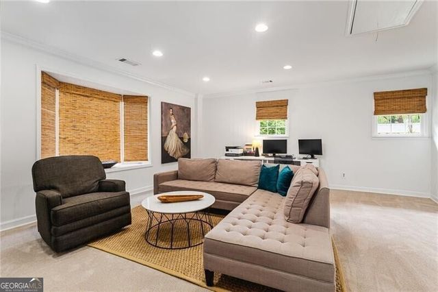 935 Wordsworth Drive, Roswell, GA 30075