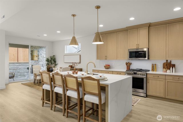 4145 SW Bigler Way, Port Orchard, WA 98367