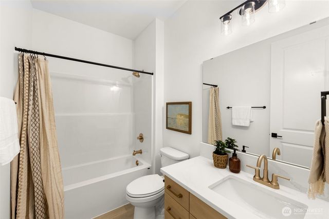 4145 SW Bigler Way, Port Orchard, WA 98367