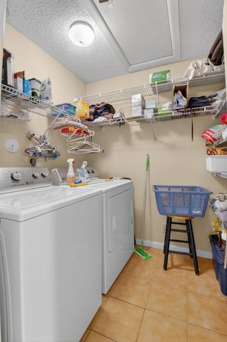 6234 Pointe Regal Circle, Delray Beach, FL 33484