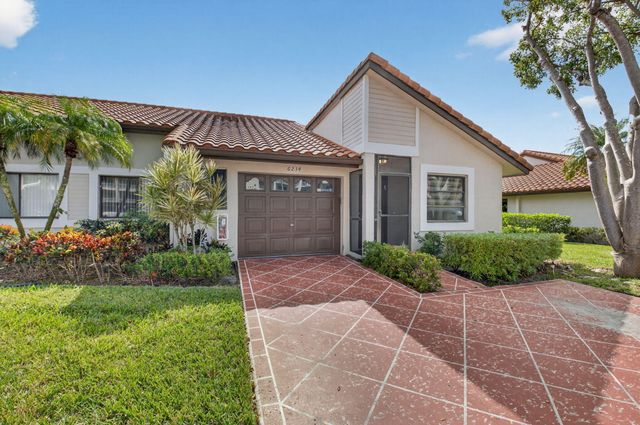 6234 Pointe Regal Circle, Delray Beach, FL 33484