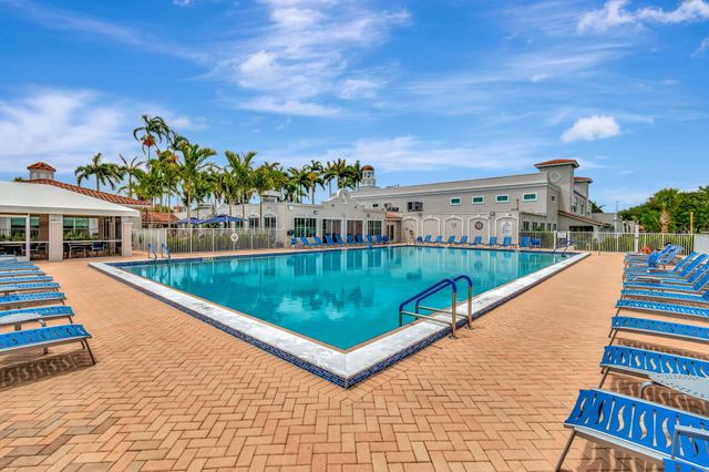 6234 Pointe Regal Circle, Delray Beach, FL 33484