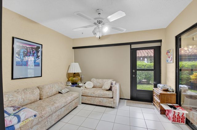 6234 Pointe Regal Circle, Delray Beach, FL 33484
