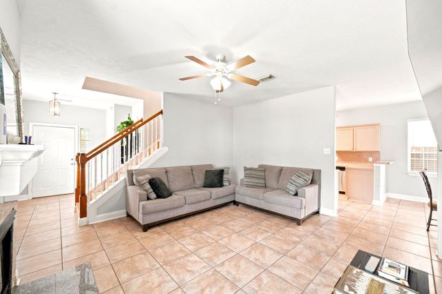 3219 Sapphire Star Drive, Houston, TX 77082