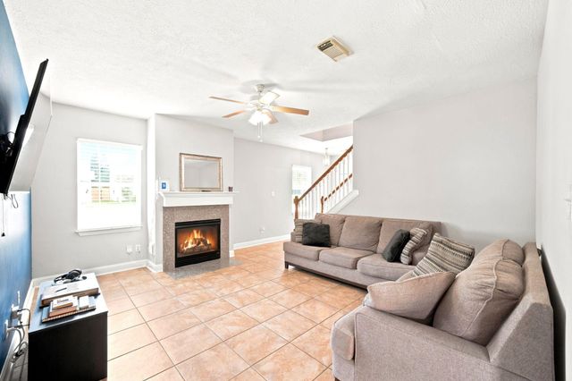 3219 Sapphire Star Drive, Houston, TX 77082
