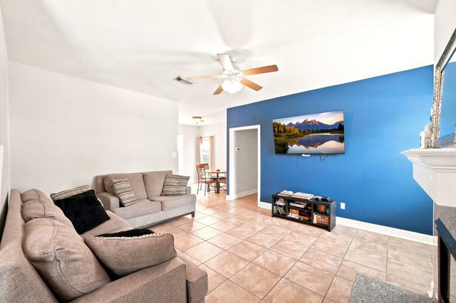 3219 Sapphire Star Drive, Houston, TX 77082
