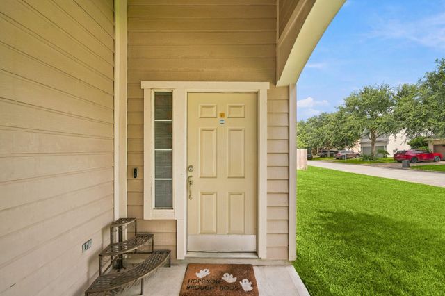 3219 Sapphire Star Drive, Houston, TX 77082