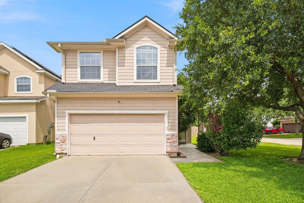 3219 Sapphire Star Drive, Houston, TX 77082
