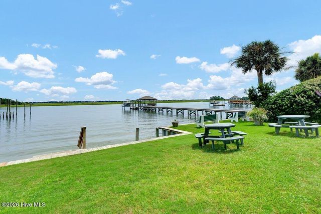 720 Wild Dunes Circle, Wilmington, NC 28411