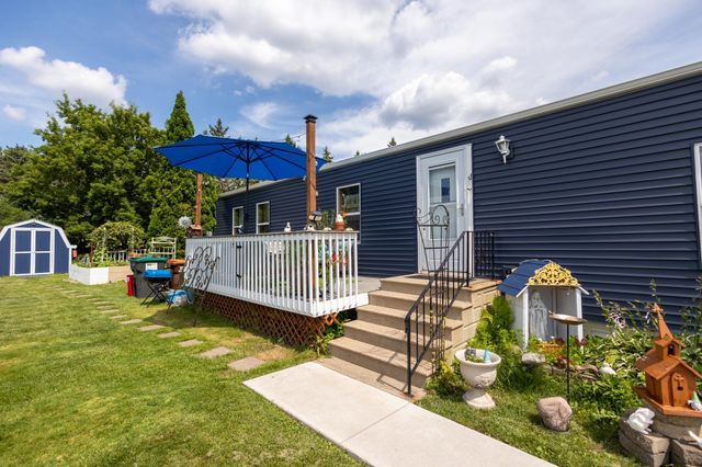 2713 Benlana Court, Maplewood, MN 55119