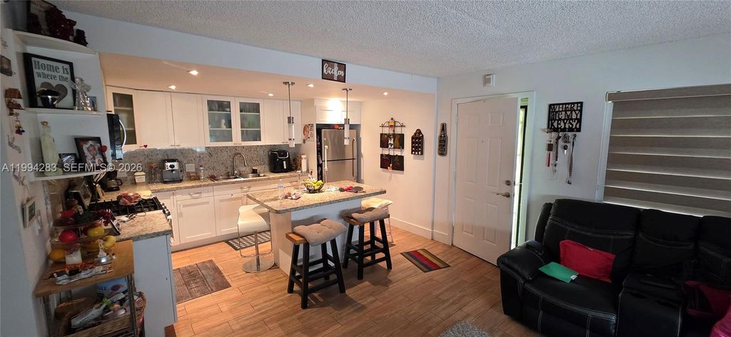 70 NE 202nd Ter T26, Miami Gardens, FL 33179