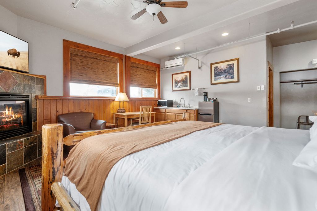 5 Swan Way, Bigfork, MT 59911 photo 60