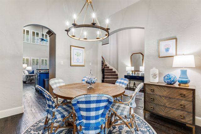 2242 Forest Hollow Park, Dallas, TX 75228