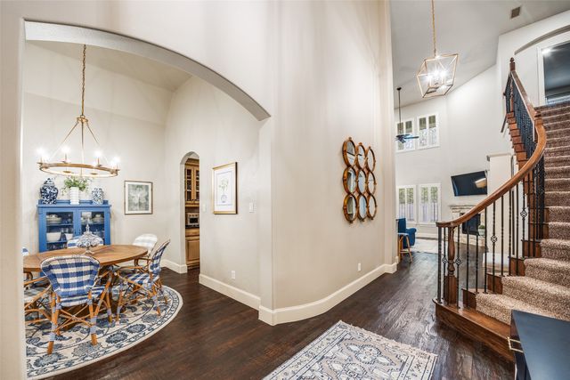 2242 Forest Hollow Park, Dallas, TX 75228