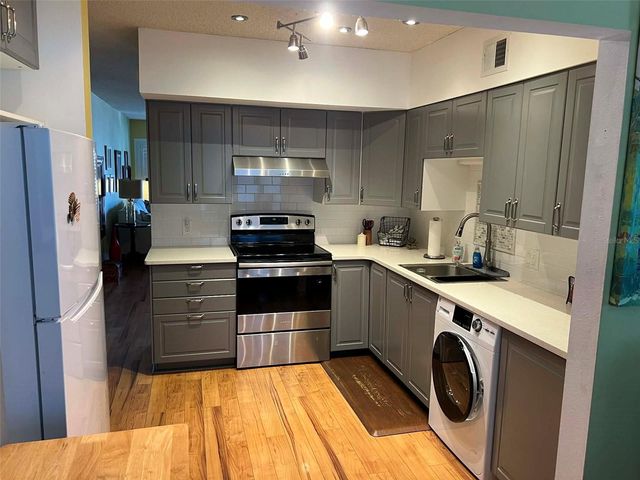 2441 PERSIAN DRIVE 51, Clearwater, FL 33763