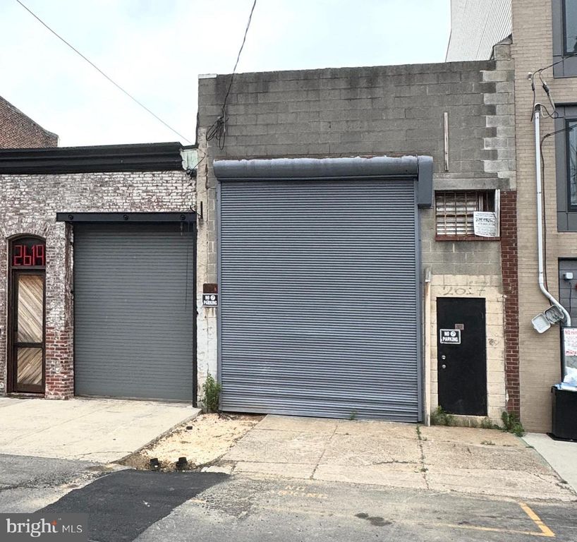 2617 EMERALD ST, Philadelphia, PA 19125