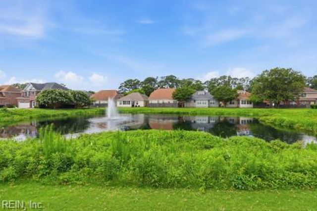 164 Nautico WAY, Portsmouth, VA 23703