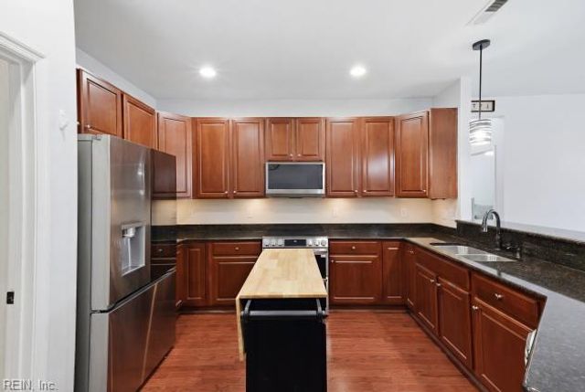 164 Nautico WAY, Portsmouth, VA 23703