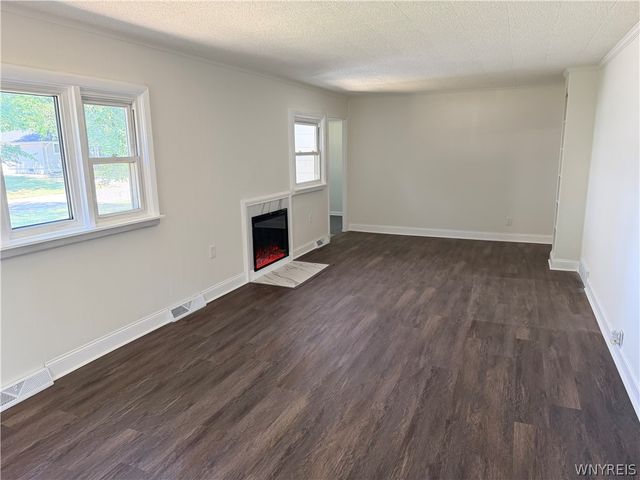 3547 Salisbury Avenue, Hamburg, NY 14219