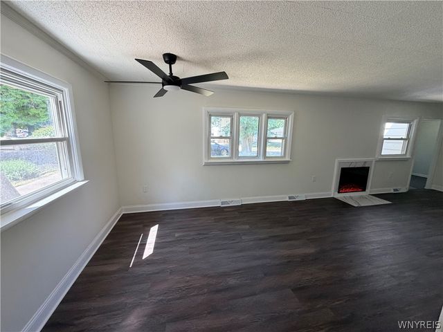 3547 Salisbury Avenue, Hamburg, NY 14219
