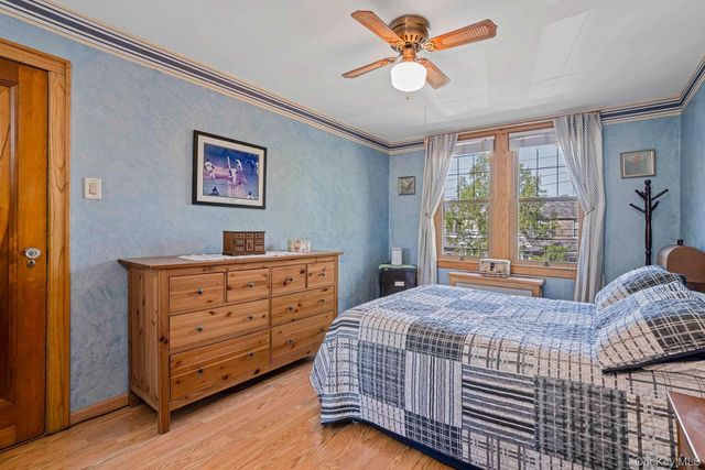 65-41 77th Place, Middle Village, NY 11379