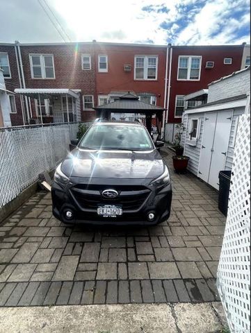 65-41 77th Place, Middle Village, NY 11379