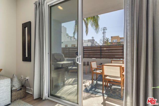 13337 Beach Avenue 106, Marina Del Rey, CA 90292