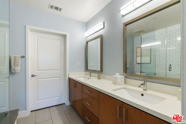 13337 Beach Avenue 106, Marina Del Rey, CA 90292
