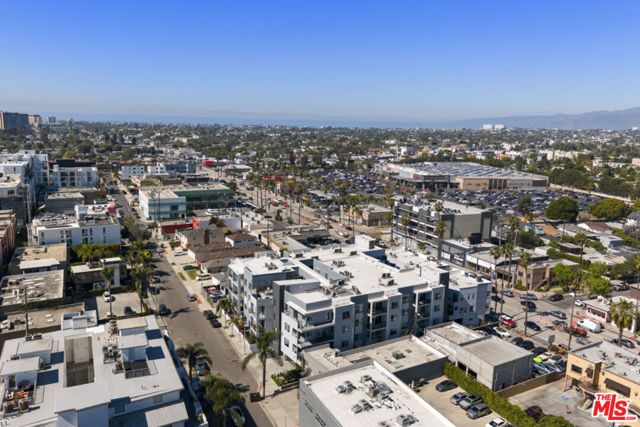 13337 Beach Avenue 106, Marina Del Rey, CA 90292