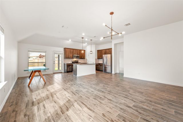 682 Coyote Creek WAY, Kyle, TX 78640