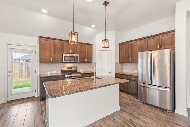 682 Coyote Creek WAY, Kyle, TX 78640