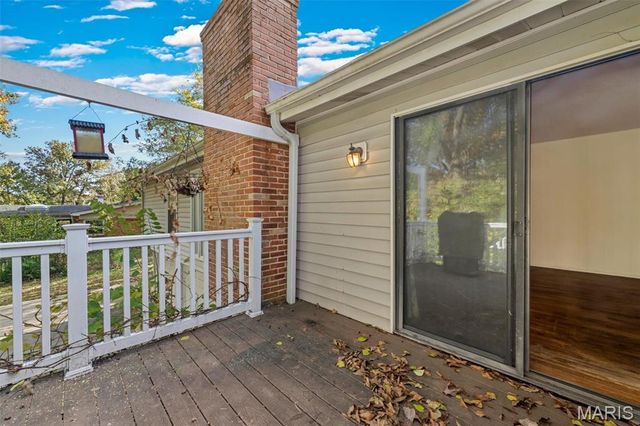 1115 Dutch Mill Drive, Ballwin, MO 63011