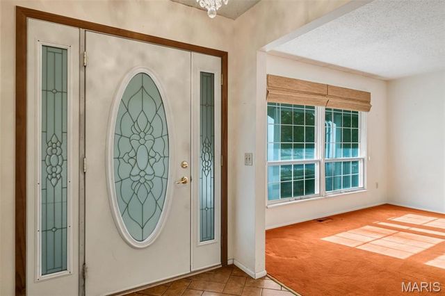 1115 Dutch Mill Drive, Ballwin, MO 63011