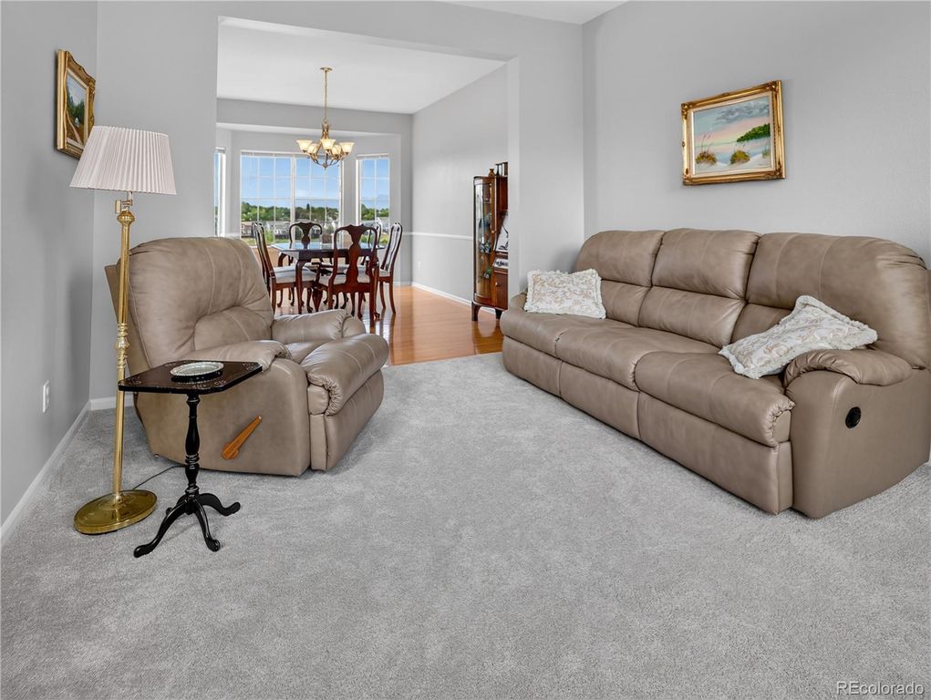 Image 6 of property listing at 9751 Golden Eagle Avenue, Highlands Ranch, CO 80129