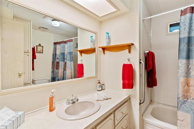 717 W COACH N FOUR DRIVE, Leesburg, FL 34748