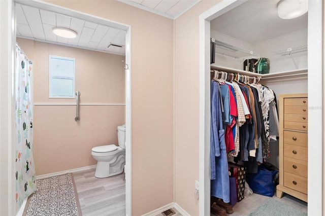 717 W COACH N FOUR DRIVE, Leesburg, FL 34748
