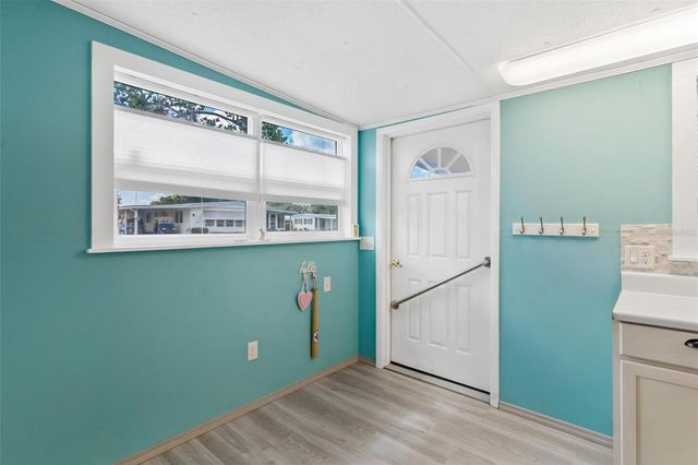 717 W COACH N FOUR DRIVE, Leesburg, FL 34748
