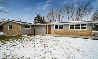 128 Ravenwood Drive, Springfield, OH 45504