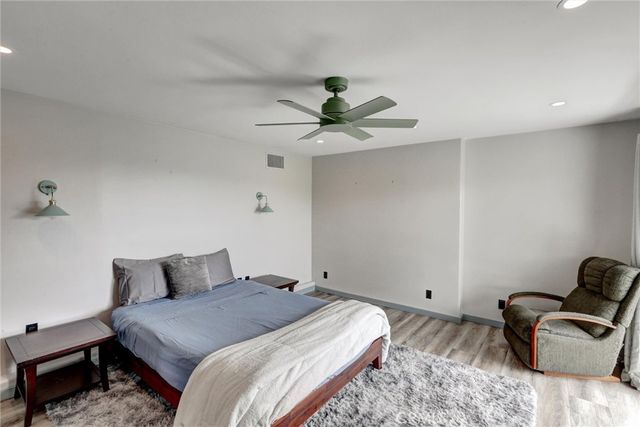 30396 Live Oak Drive, Running Springs, CA 92382