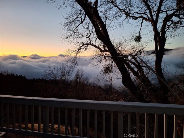 30396 Live Oak Drive, Running Springs, CA 92382
