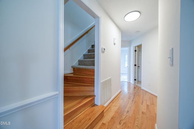 5900 Swales Way, Raleigh, NC 27603