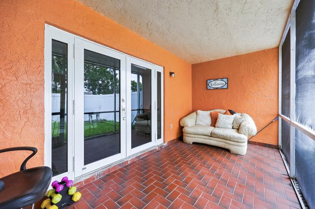 1739 NW 80TH Avenue E, Margate, FL 33063